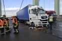 Schwerer LKW VU PKlemm A 4 Rich Olpe auf der Rodenkirchener Bruecke P015